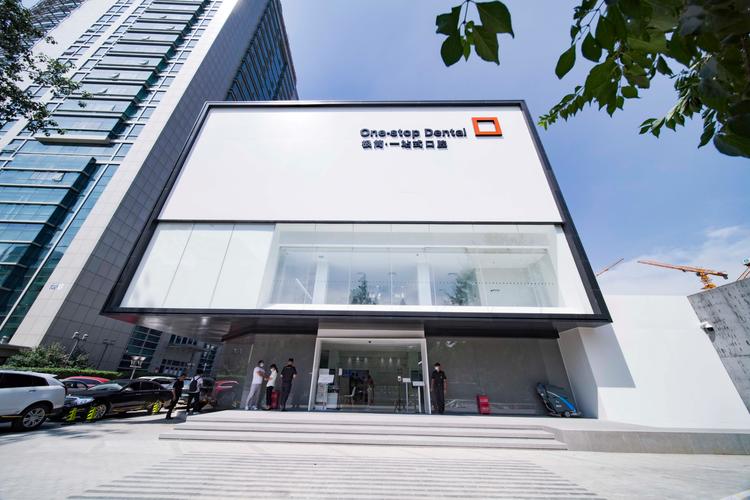 特意去做了洁牙非常舒适,机器是国外进口的